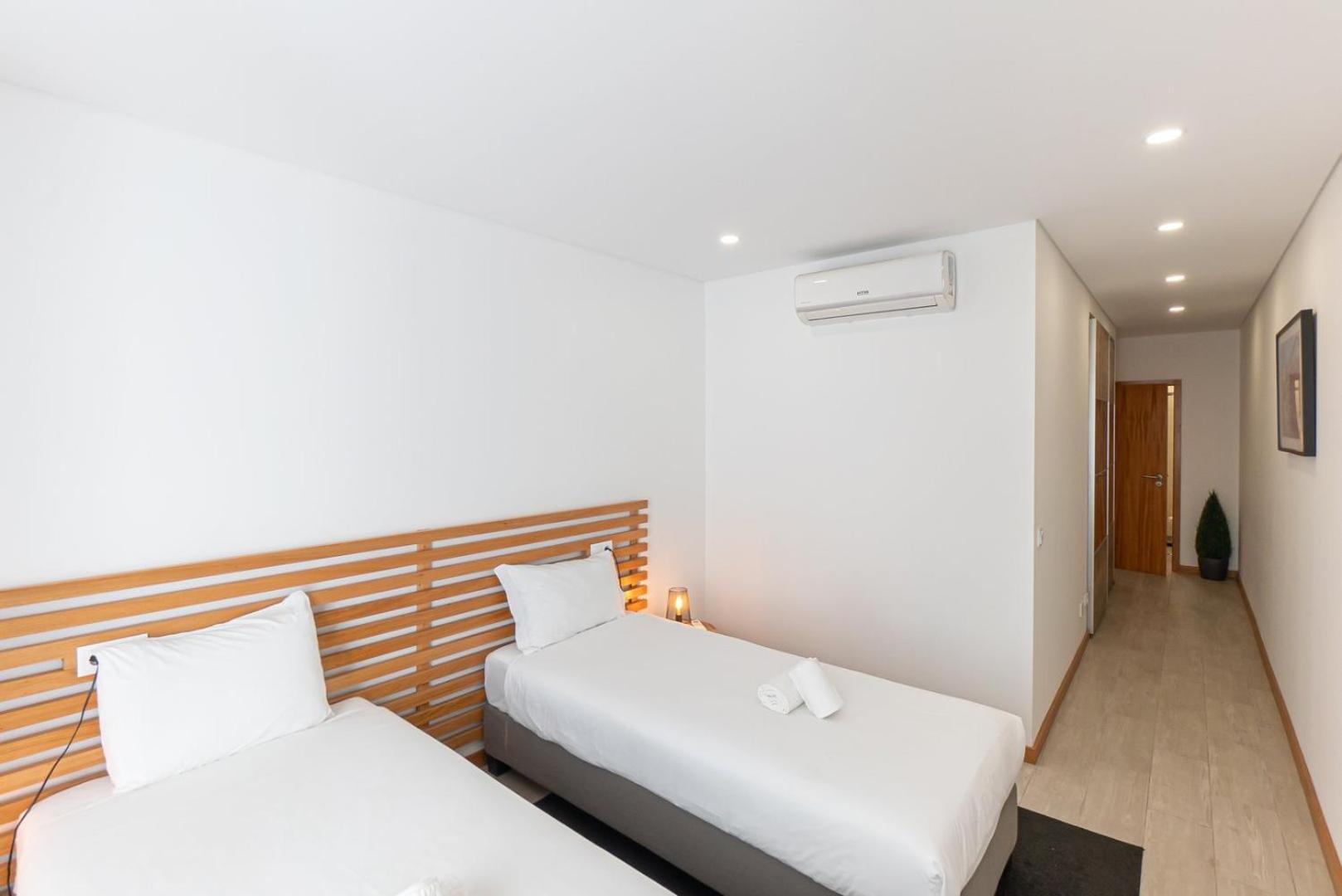 Appartamento Guestready - Urban Elegance In The Heart Of Oporto Esterno foto