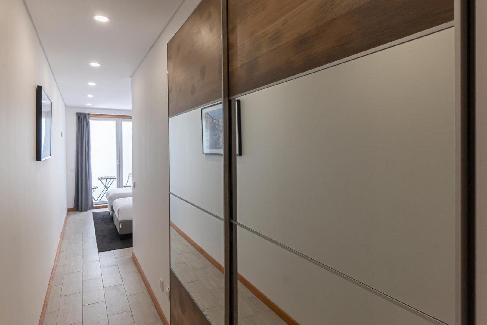 Appartamento Guestready - Urban Elegance In The Heart Of Oporto Esterno foto