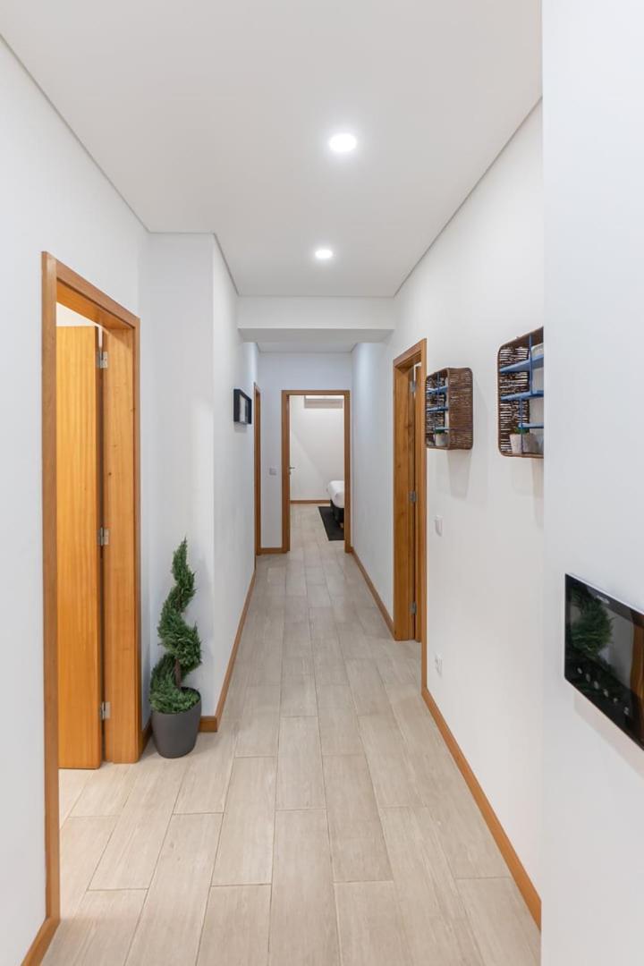 Appartamento Guestready - Urban Elegance In The Heart Of Oporto Esterno foto