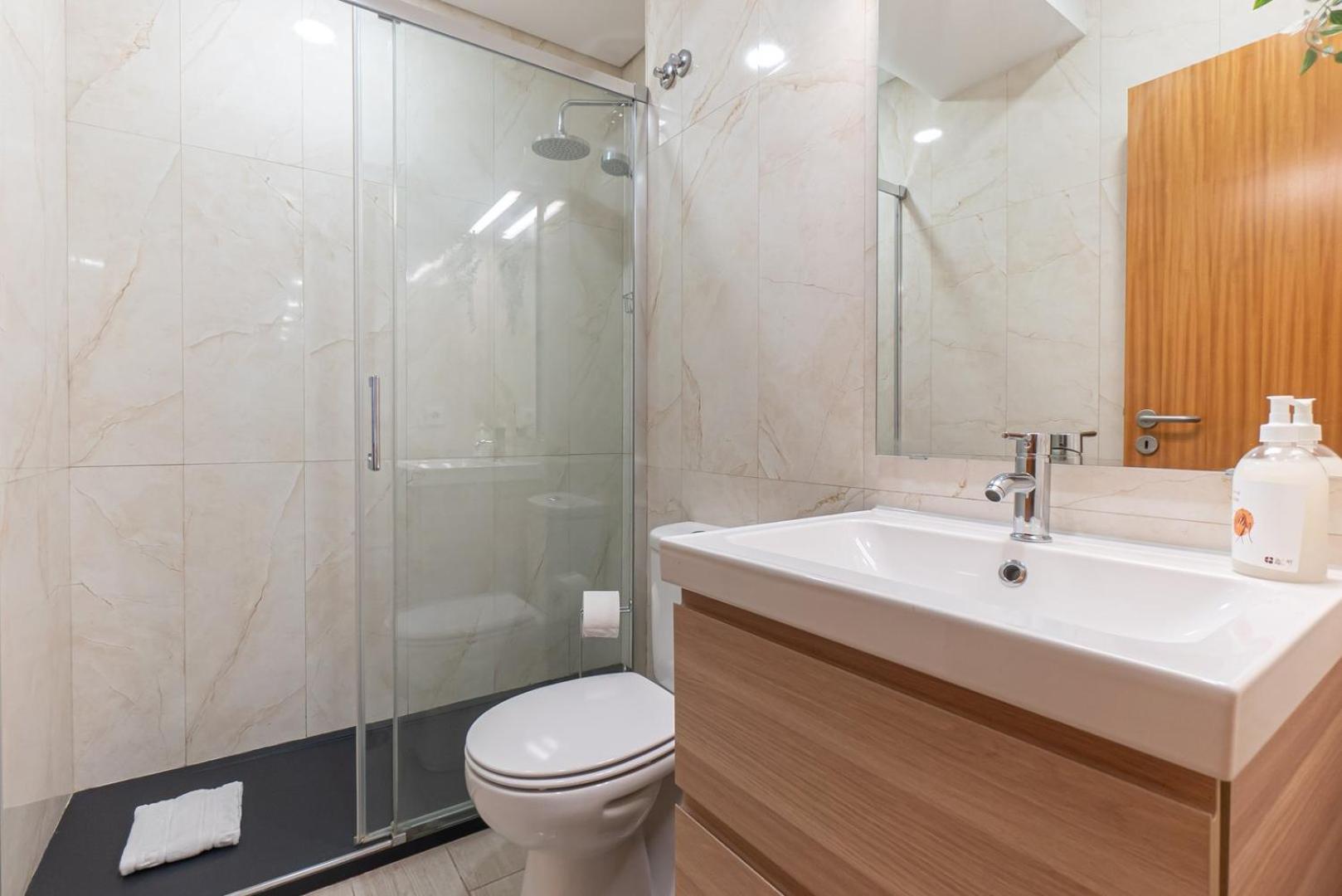 Appartamento Guestready - Urban Elegance In The Heart Of Oporto Esterno foto